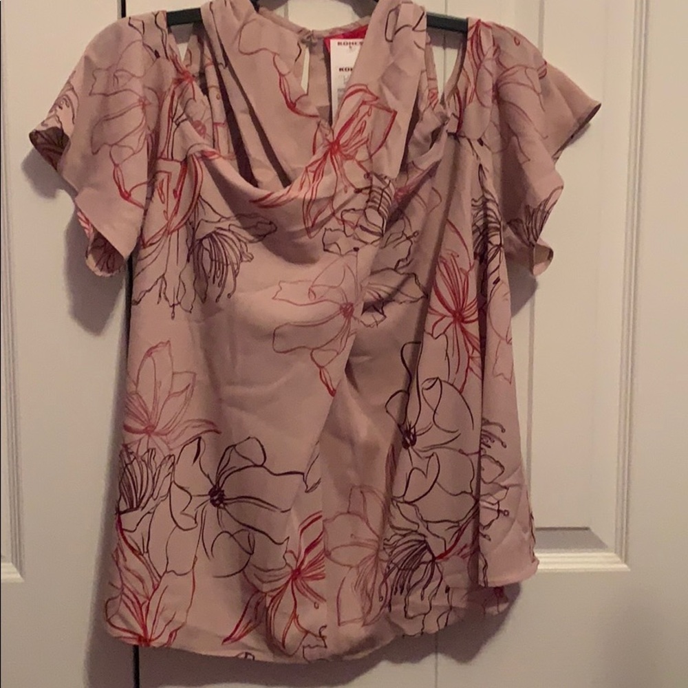 Jennifer Lopez blouse